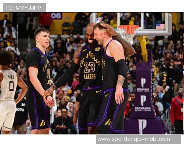 关键时刻11战全胜41岁老将18投12中展现传奇风采东詹联手强势降维打击