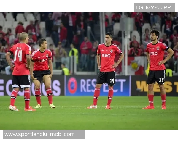 保维克托离开巴萨后在葡超大放异彩本赛季已打入6球助攻1次