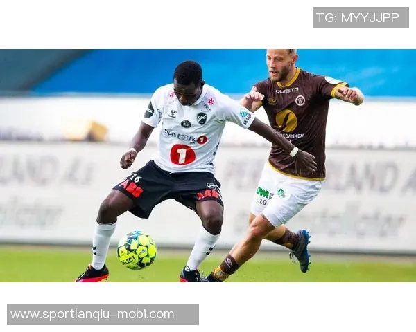 克里斯蒂状态低迷12投仅中3球贡献9分7板5助却有3次失误表现不佳